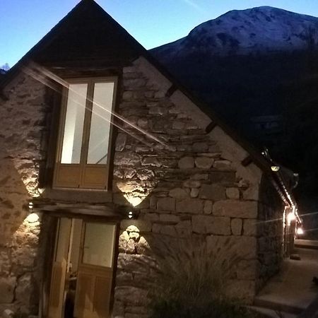 Superbe Grange Renovee Villa Grust Bagian luar foto