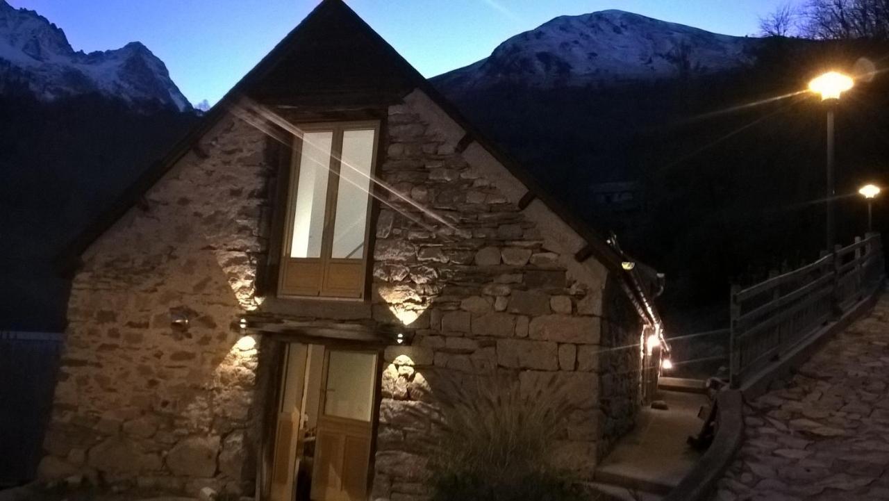 Superbe Grange Renovee Villa Grust Bagian luar foto